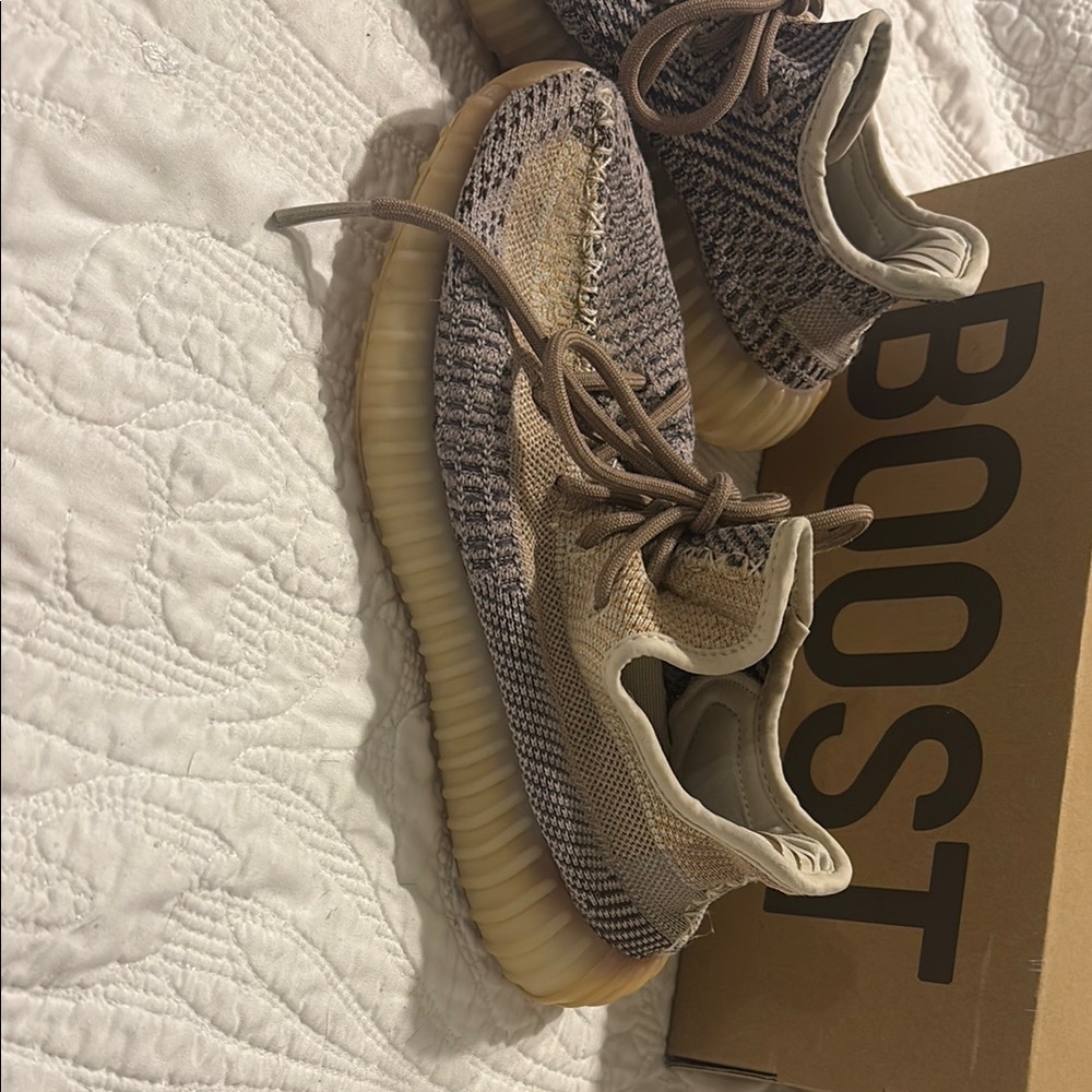 Adidas Yeezy Boost 350 V2 Sneakers men size 6.5 SAND - Picture 6 of 9